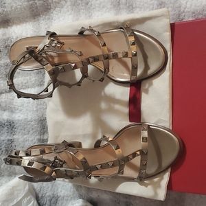 Authentic!!! Valentino heels.